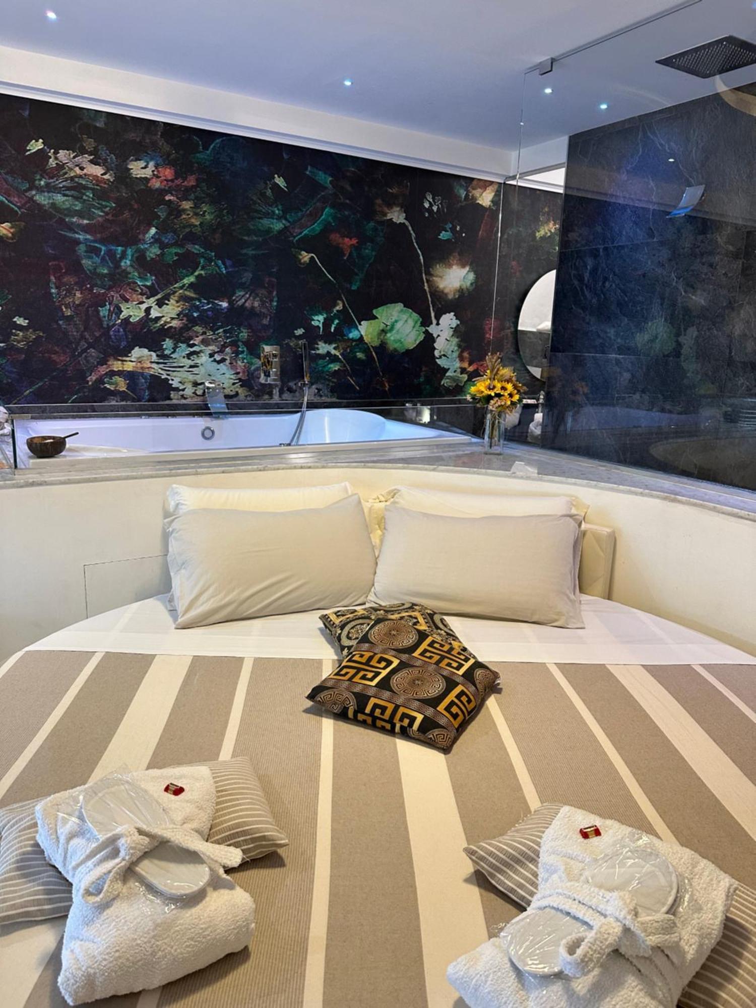 Assisi Luxury Spa Suite Superior Екстериор снимка